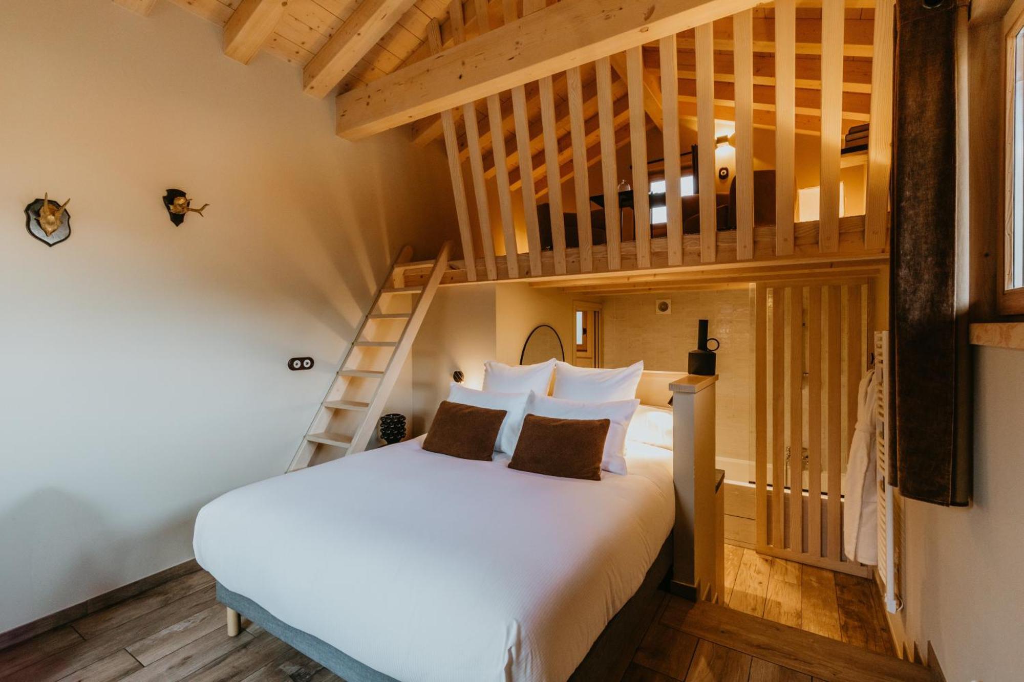 Hotel Restaurant La Ferme De Cupelin 생제르베레뱅 외부 사진